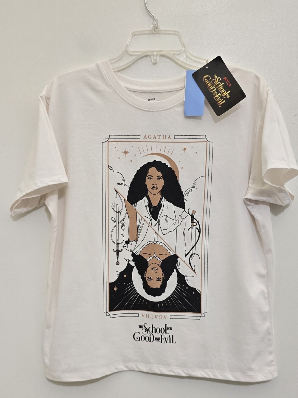 new NETFLIX women's size Large School for Good and Evil Agatha Graphic‎ T Shirt